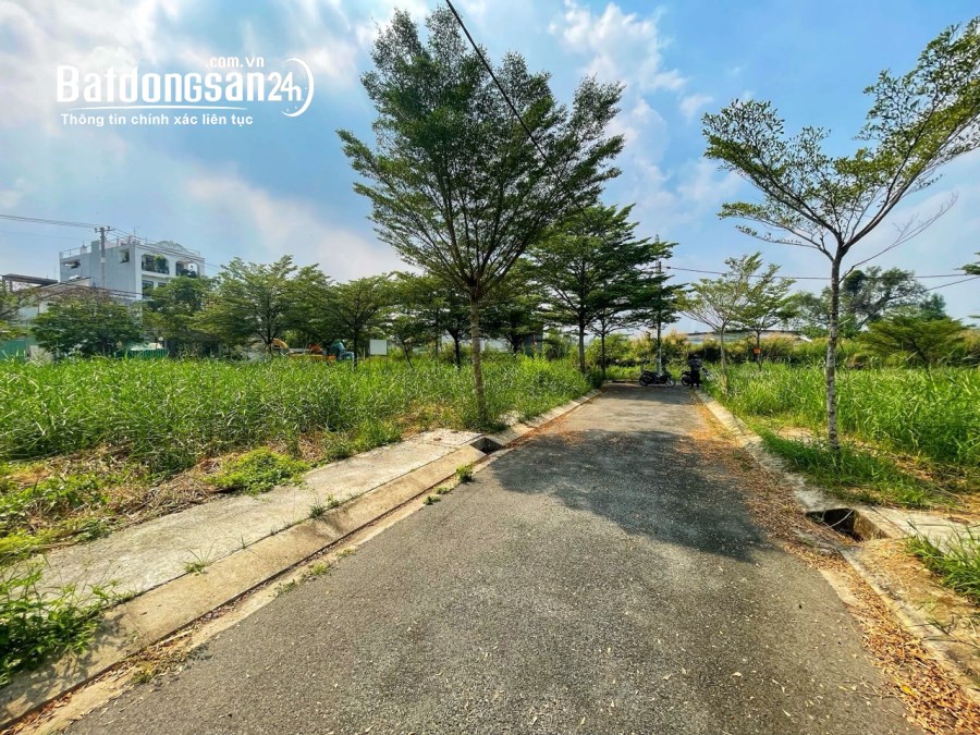 CHUYỂN CÔNG TÁC, BÁN 80M2 ĐẤT NGUYỄN VĂN TẠO, SỔ RIÊNG, CHỈ 2.69 TỶ