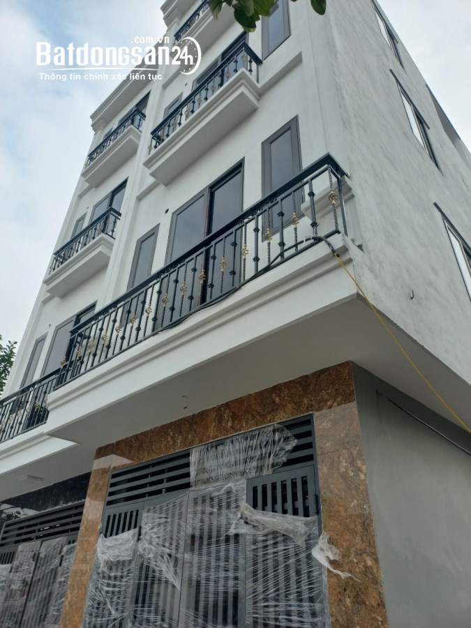 Mở bán 3 căn nhà 4 tầng diện tích 31m2 tại Thượng Phúc giá từ 2.4Tỷ