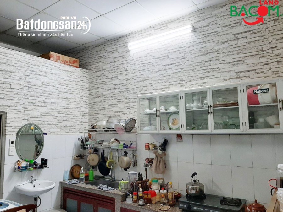 Bán nhà 2 mặt tiền,hẽm xe hơi đường Phan Đình Phùng,p.Quang Vinh,Biên Hoà,Đ.Nai
