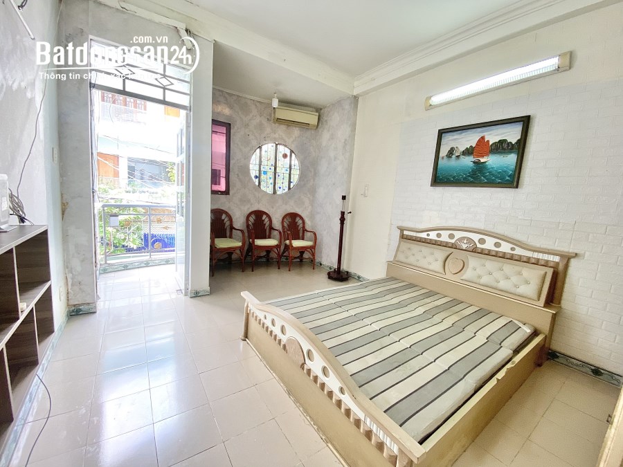 Bán nhà số 13 đường 14 Chợ Tân Mỹ,Quận 7 dt 4x10m,3 tầng