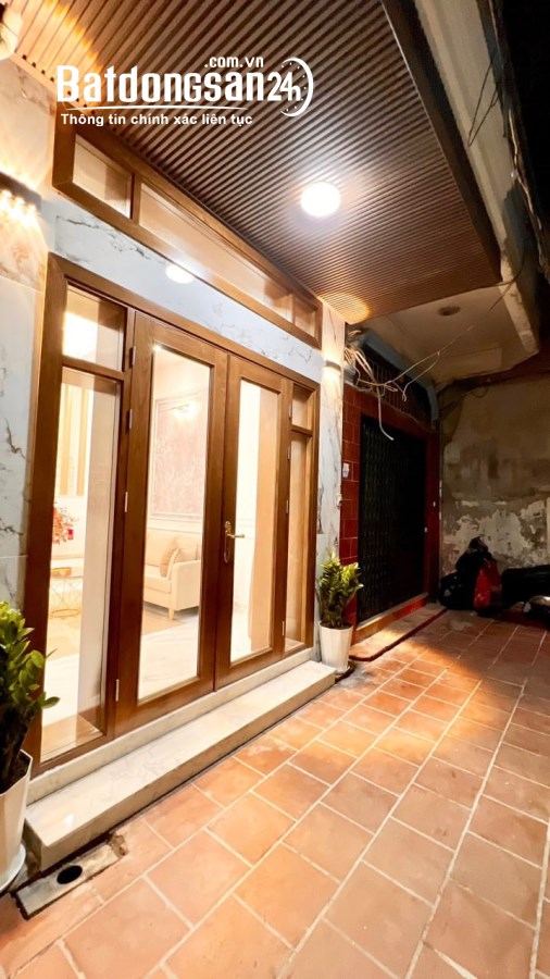 TRUNG TÂM ĐỐNG ĐA - NHÀ ĐẸP NHƯ KHÁCH SẠN - FULL NỘI THẤT XỊN SÒ