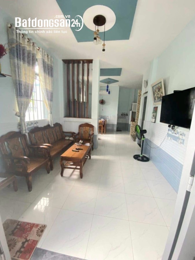 TIN THẬT:Bán nhà 2 tầng,căn góc HXH 8x11,đường 102 Lã Xuân Oai,Tăng Nhơn Phú A,TĐ