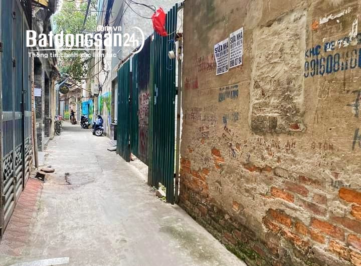Bán đất  xây tòa nhà dịch vụ Quan Hoa Cầu Giấy 70m, Mt 5.5m, cách phố 20m