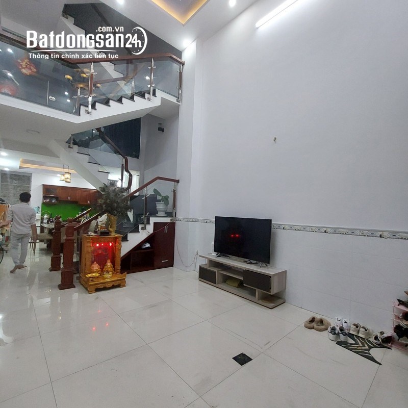 TIN THẬT:Bán nhà 4 tầng,4PN Mặt tiền đường 189 Dương Đình Hội,Phước Long B,Thủ đức