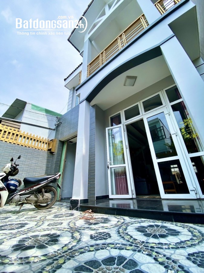 TIN THẬT:Bán biệt thự 2 tầng 7x20,hoàn công đường 494 Tăng Nhơn Phú A,Quận 9