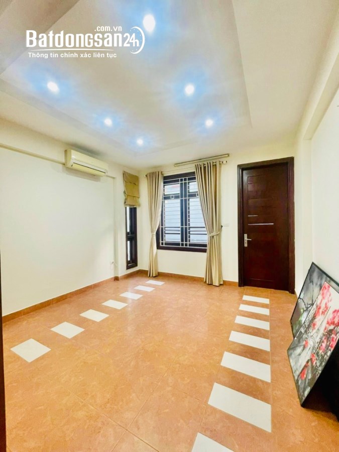 Phân lô nhà đẹp Phố Sơn Tây 45m2, 5T, MT3.9m có 2 thoáng vĩnh viễn hiếm quận Ba Đình