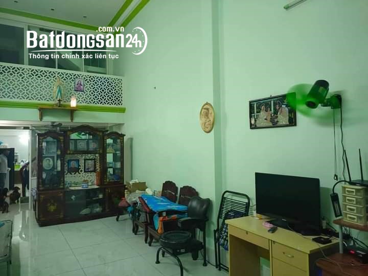 Bán nhà Đường Cách Mạng Tháng Tám, Phường 10, Quận 3