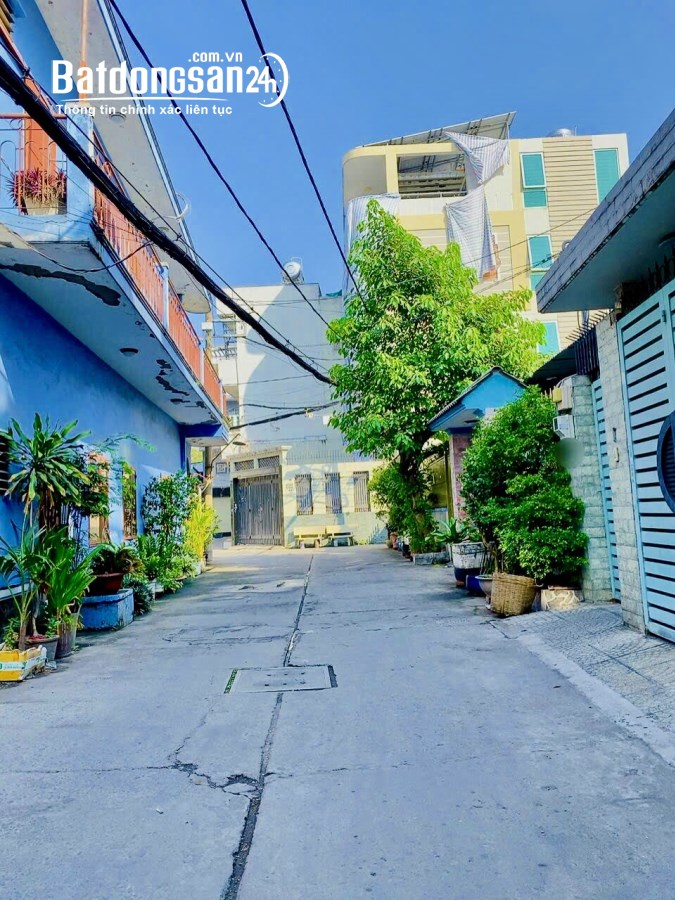 Bán nhà hẻm 6m thông đường Tân Qúy,DT:4.7x16m nhà cấp 4 giá 6.5 tỷ