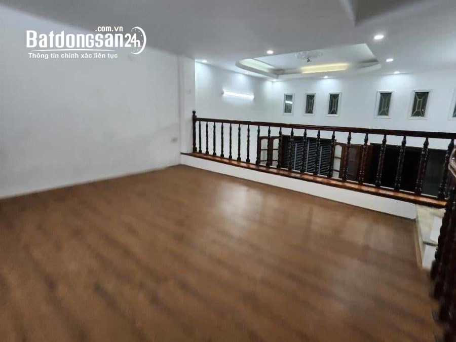 BÁN NHÀ NGÕ TRƯƠNG ĐỊNH, 40M2, GẦN MẶT PHỐ, 5 TẦNG, SĐCC