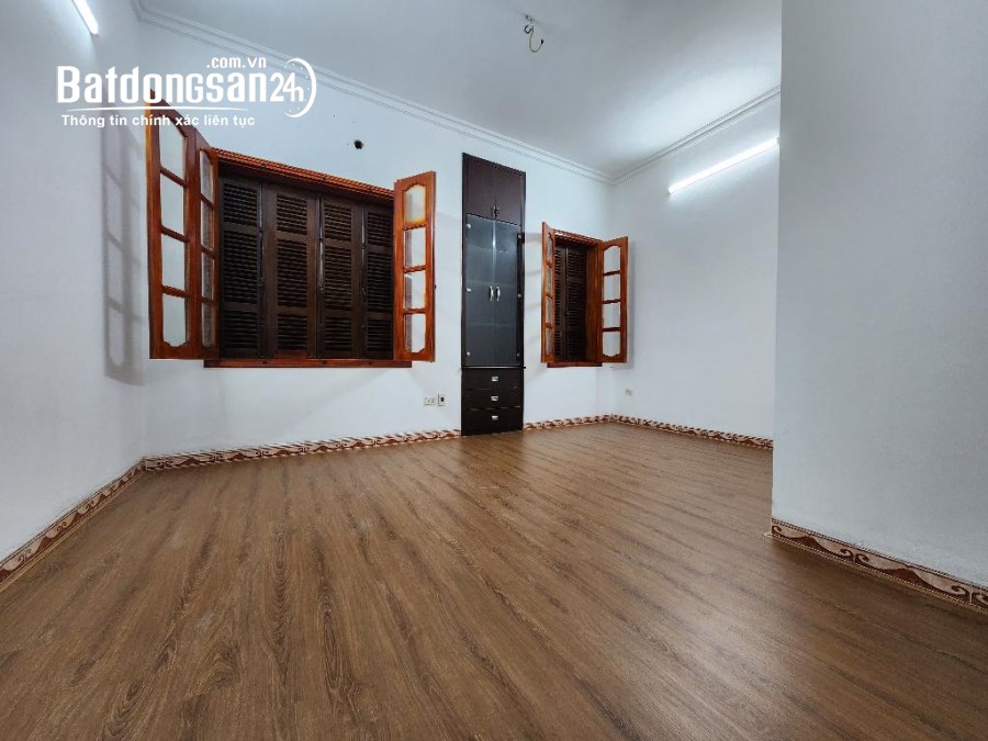 BÁN NHÀ NGÕ TRƯƠNG ĐỊNH, 40M2, GẦN MẶT PHỐ, 5 TẦNG, SĐCC