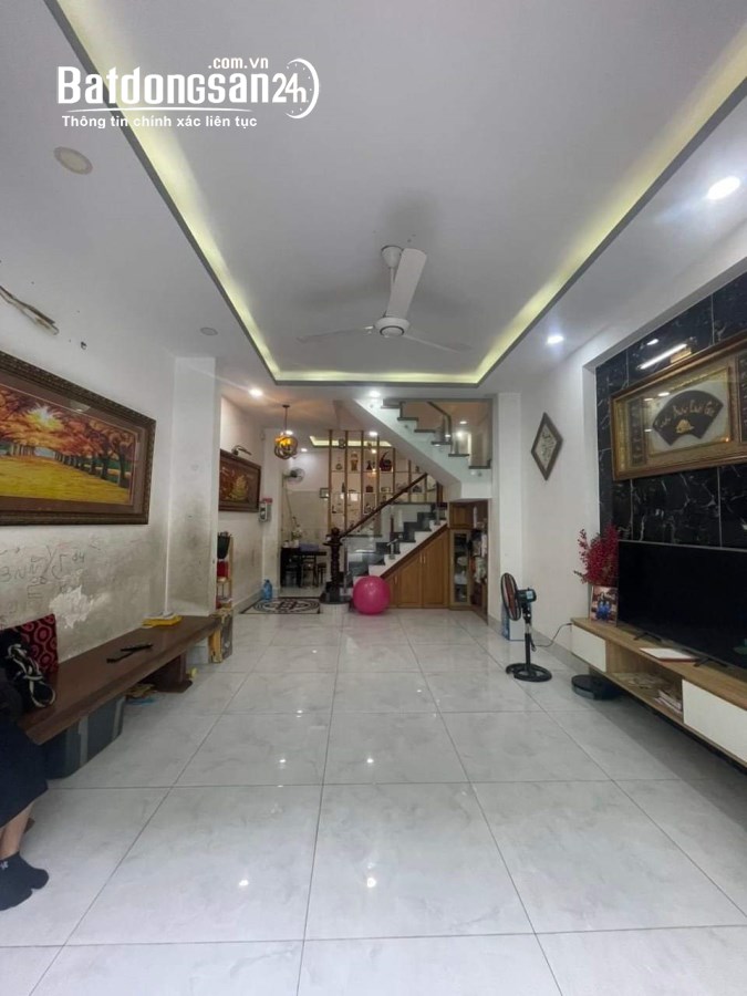 Bán Nhà Mặt Tiền Trần Thái Tông, Tân Bình, 80m2, Ngang Khủng 5m, Nhỉnh 12 Tỷ TL.
