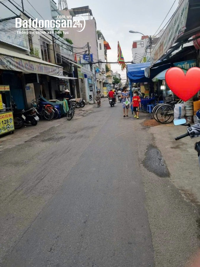 KÈO THƠM Q4 62M SỔ NHÀ MẶT TIỀN HỤT - CÓ 8 PHÒNG CHO THUÊ - THU NHẬP 17 TRIỆU/THÁNG -