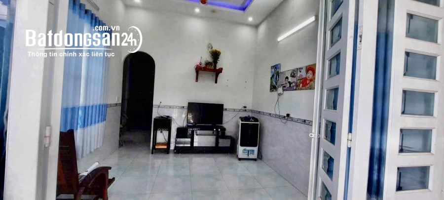 Bán Phước Tân, giá ngộp, đường xh thông, DT; 5x25m, đất bao sạch, Sổ chung 2 nhà, 