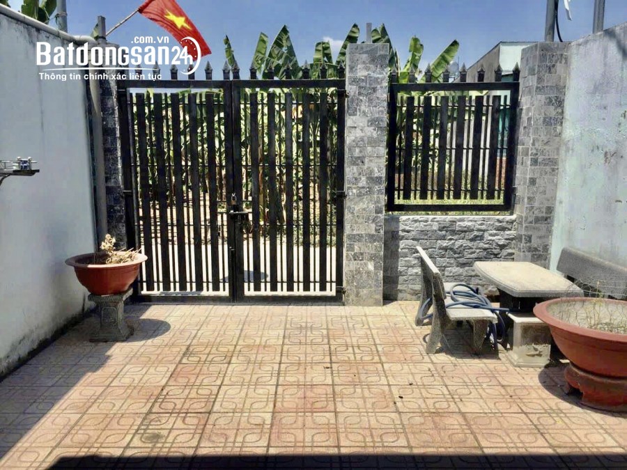 Bán Phước Tân, giá ngộp, đường xh thông, DT; 5x25m, đất bao sạch, Sổ chung 2 nhà, 