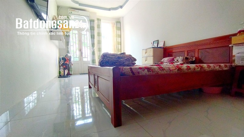 MẶT TIỀN - 4 TẦNG - MỄ CỐC - F15 - Q8 - 74M2 - 4.95 TỶ.