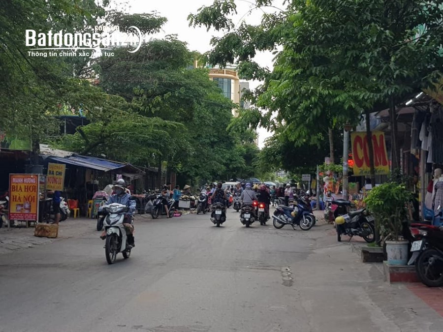 Bán đất Hồ Tùng Mậu 56m mặt tiền 4.3m 5.8 tỷ gần mặt phố
