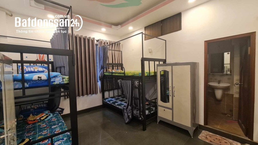 TIN THẬT:Bán nhà Mặt tiền,4 tầng,có dòng tiền Phường Linh Trung,Thủ đức