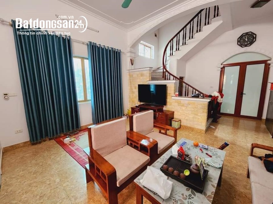 Trần Thái Tông 5 tầng mt 6m 5.45 tỷ gần ô tô, trung tâm quận ở ngay