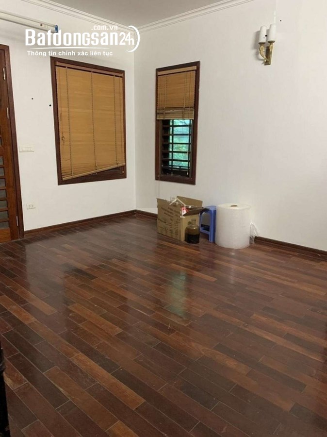 Cho thuê nhà A24 đường Trung Yên 11 - Trung Hòa, Dt 80m2 x 5 tầng mặt tiền 5m