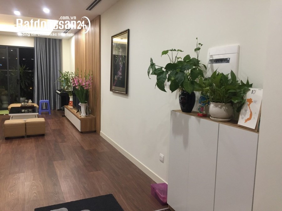 Căn hộ cho thuê 80m2, 2PN, full đồ tại Imperia Gardern