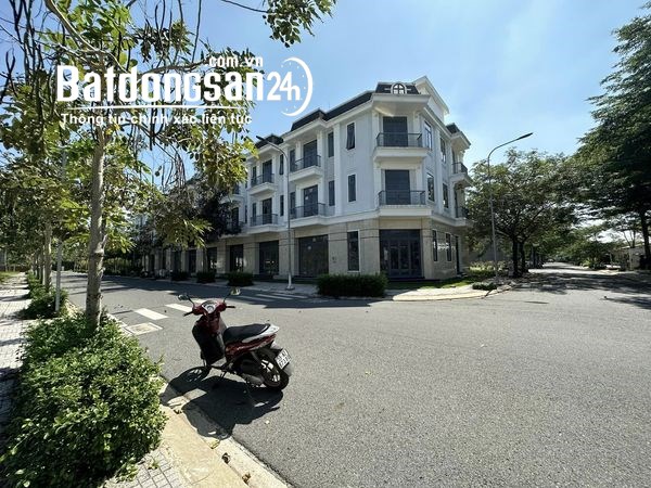 Bán biệt thự, villas Đường Quốc Lộ 1A, Xã Bình Chánh, Huyện Bình Chánh