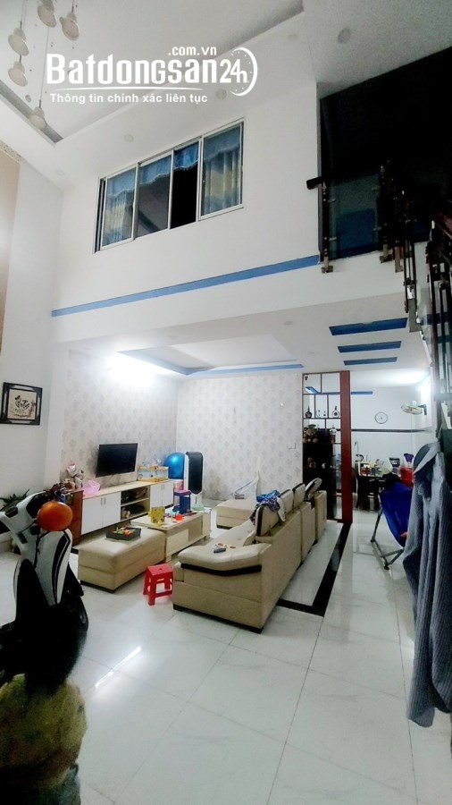 Bán nhà 73m2 Đường Tân Thới Nhất 6, Quận 12 quá rẻ.