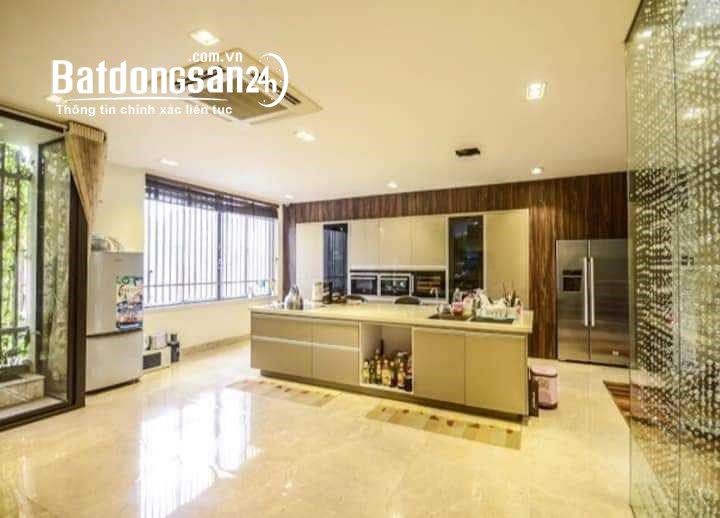 Kiệt tác phố Thành Công 170m2, 5T thang máy, MT9m nội thất đẳng cấp gần Hồ Thành Công