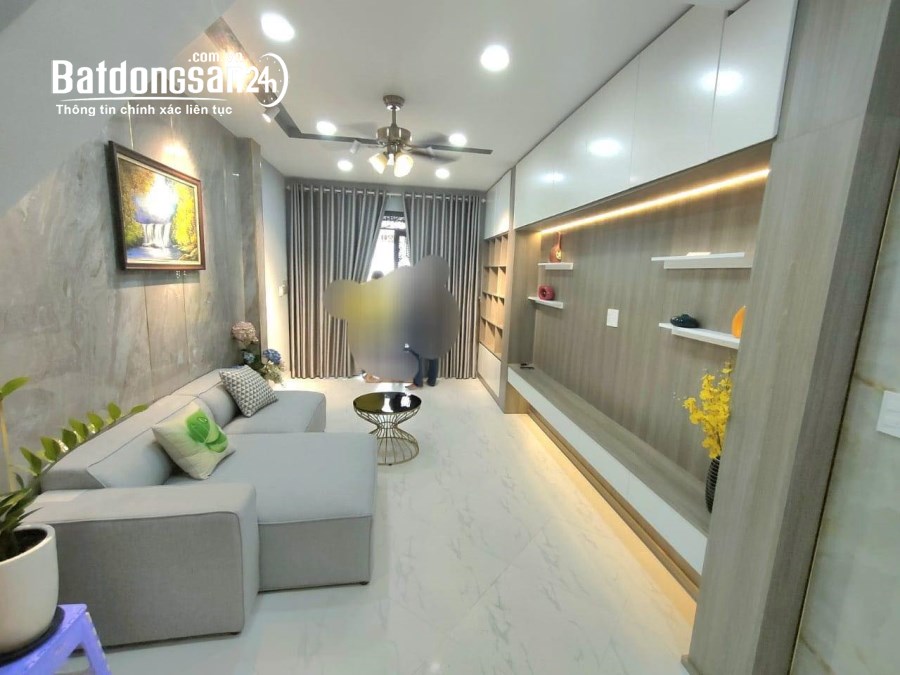 chỉ 6.99 tỷ,vào ở ngay,hẻm xe hơi đỗ cửa Hoàng Hoa Thám,Phú Nhuận,4 tầng,4PN,56M2