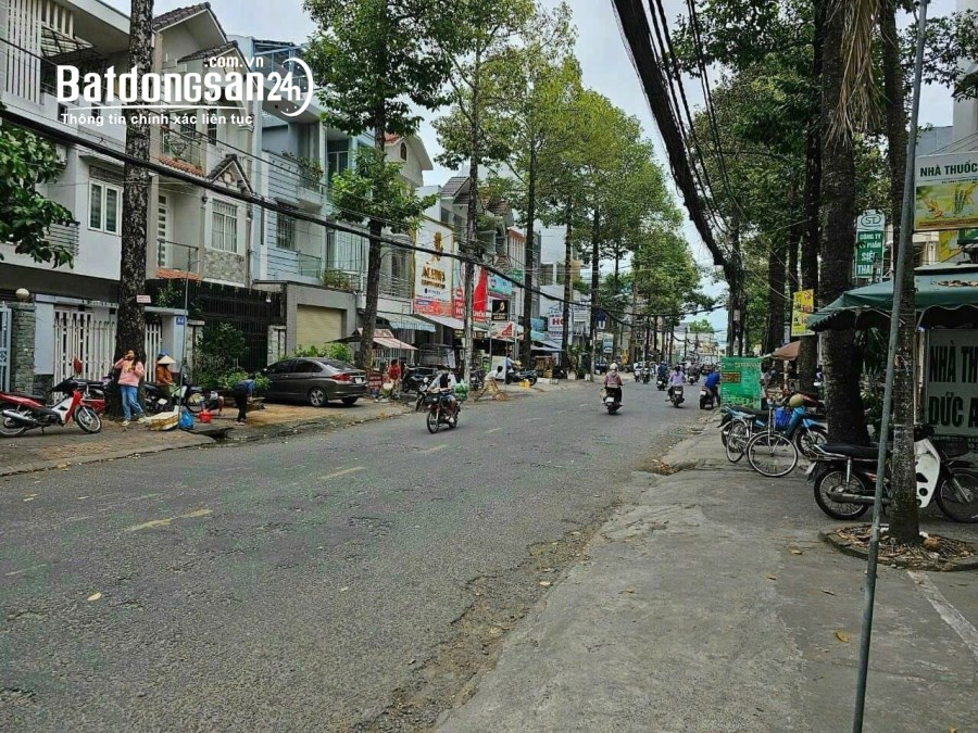Cho thuê nhà kinh doanh mua bán đường Phạm Ngũ Lão chỉ 8tr/tháng