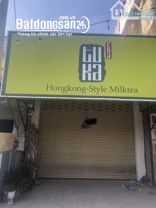 cho thuê MB mặt tiền đường nguyễn văn cừ đông dân cư sầm uất giá phải chăng 18tr/thán