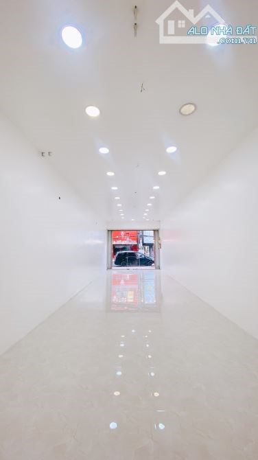 Cho thuê nhà mặt tiền đường nguyễn trai - Tuyến phố thời trang sầm uất nk-ct 35tr
