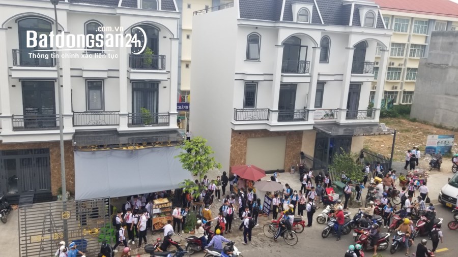 Bán nhà mặt phố Đường ĐT 742, Xã Phú Chánh, Thị xã Tân Uyên