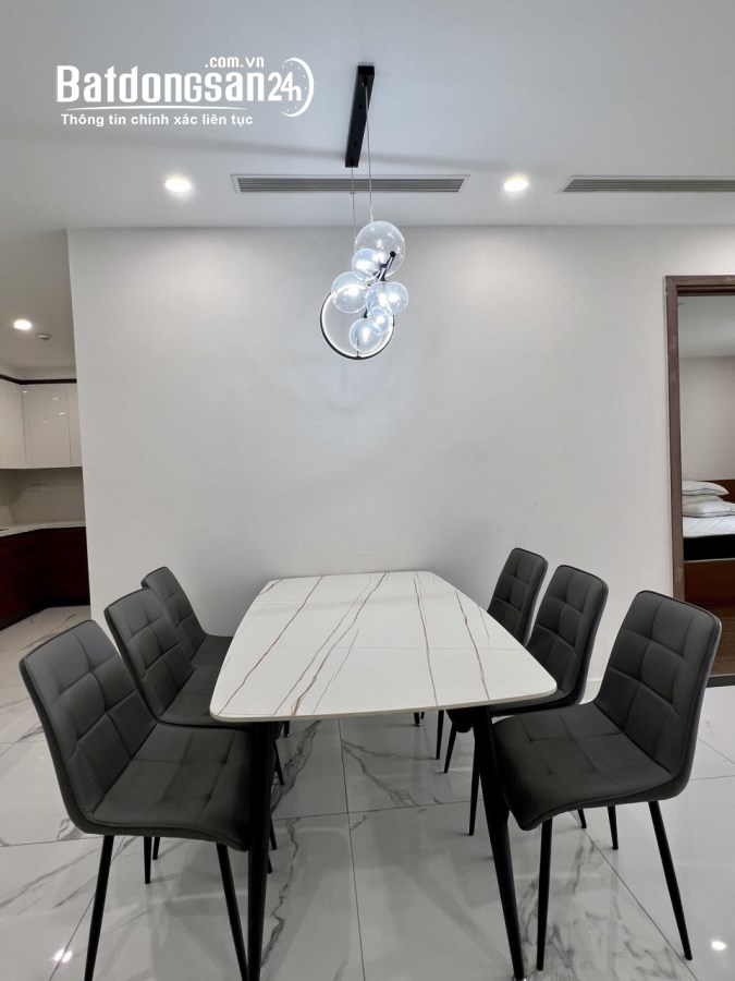Cho Thuê Chung Cư Paragon 86 Duy Tân, 2PN Full Đồ