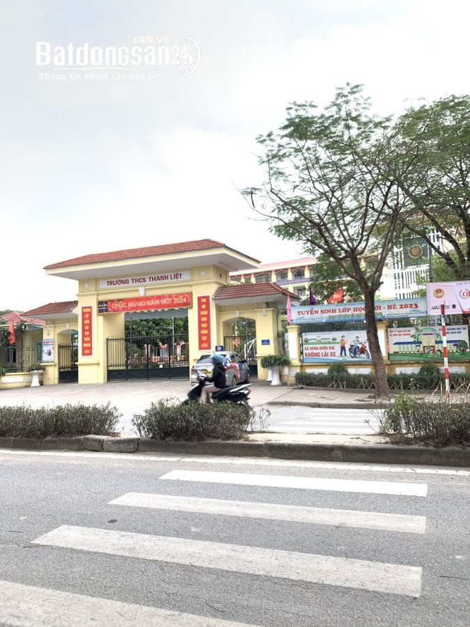 Hót ! Bán nhà mới xây fun nội thất, về ở ngay. Rẻ nhất Kim Giang, 30m2, 5T giá 3 tỷ15