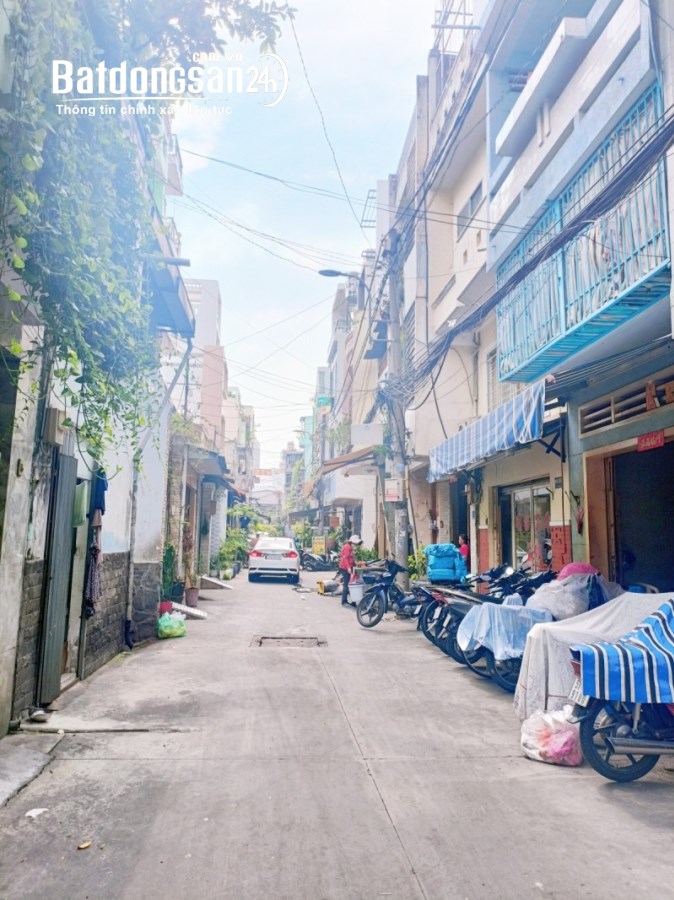Bán nhà hẻm ô tô Hồng Bàng, Quận 11, 35m2, cực ngon, chỉ 4 tỷ nhỉnh