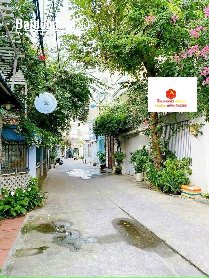 Bán căn hộ dịch vụ đường Nguyễn Qúy Anh,DT:7.4x20m đúc 3 lầu thu nhập 45tr/th giá 9.8