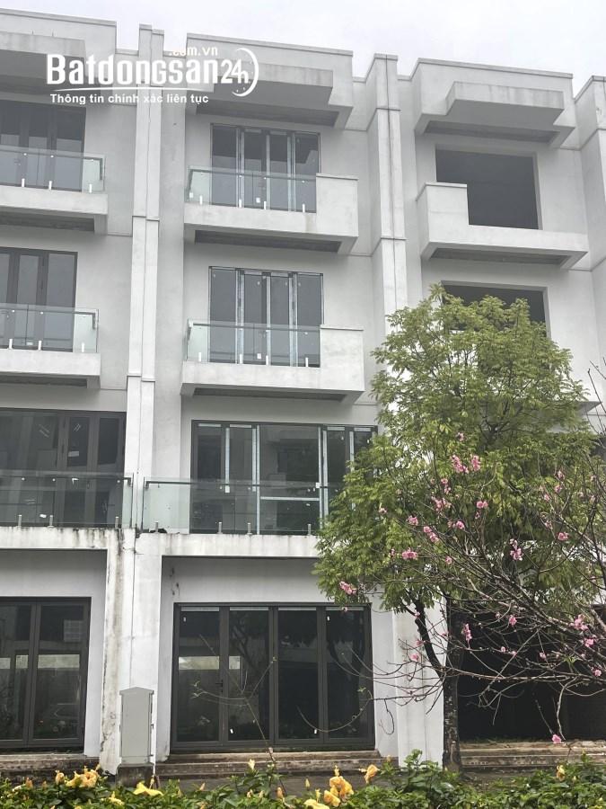 Bán nhà mặt phố Đường Quốc Lộ 2B, Xã Định Trung, Tp Vĩnh Yên