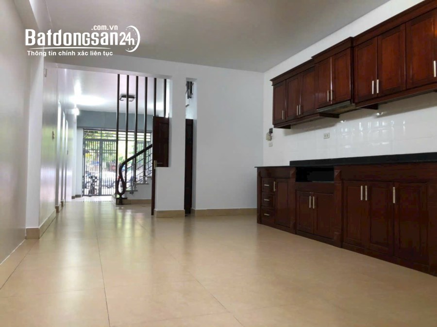 Bán nhà 4 tầng MP Bạch Năng Thi, Đông Nam Cường, TP HD, 72m2, mt 4m, 4 ngủ, chỉ 6 tỷ