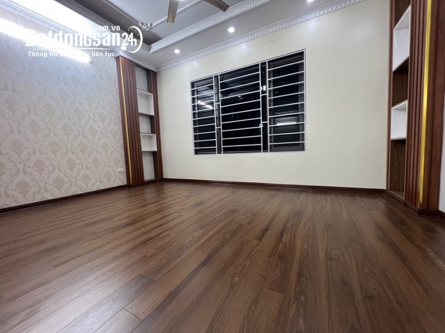 Cơ Hội Cuối Cùng - Nhà Phú Lãm, TAXI vào nhà, 3 bước Ô TÔ TRÁNH, Ô Thang máy, 42m²
