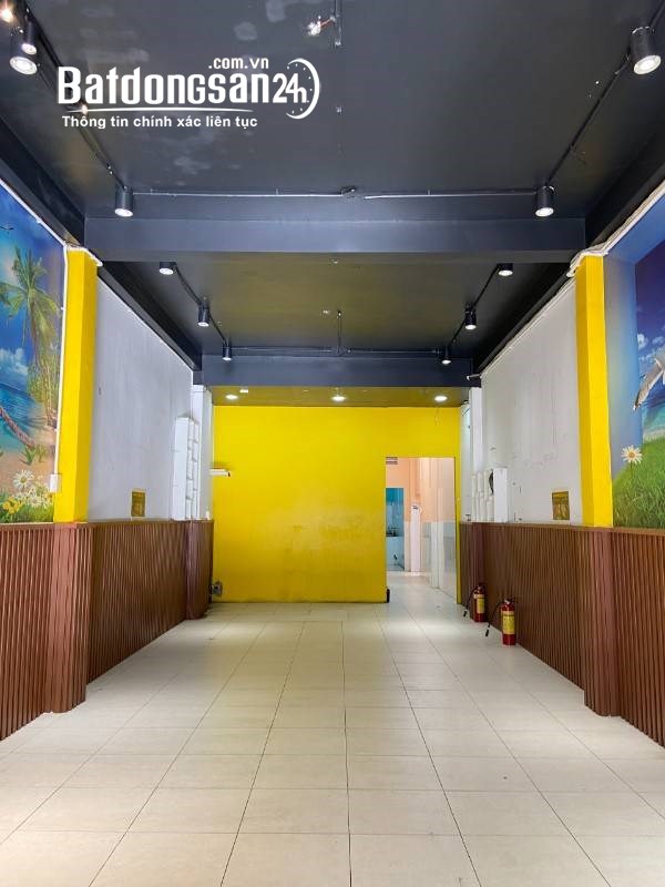 Cho thuê nhà MT Phan Văn Trị phường 11 Bình Thạnh 5.6x27m
