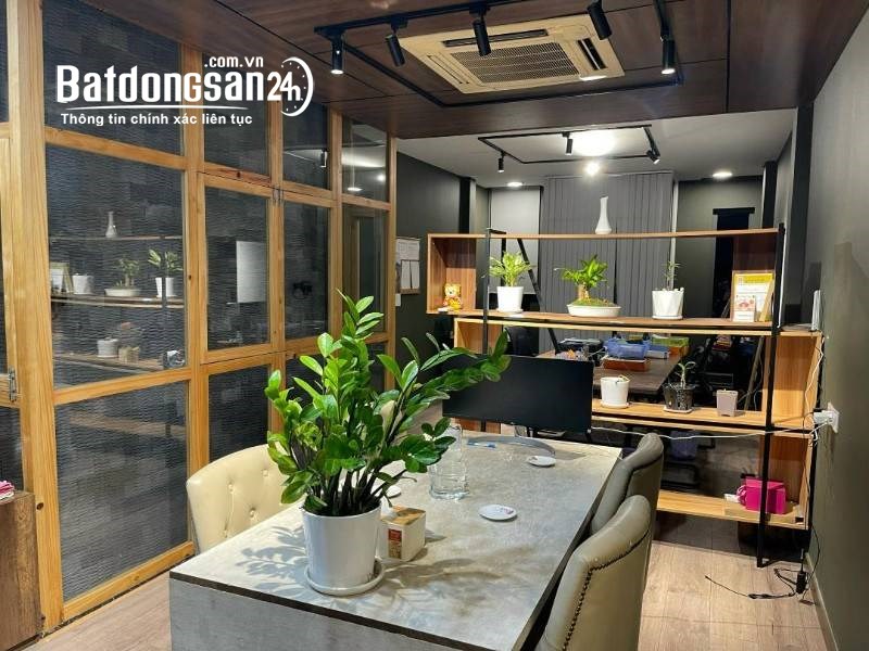 Bán nhà Đường Lý Văn Phức, Phường Tân Định, Quận 1