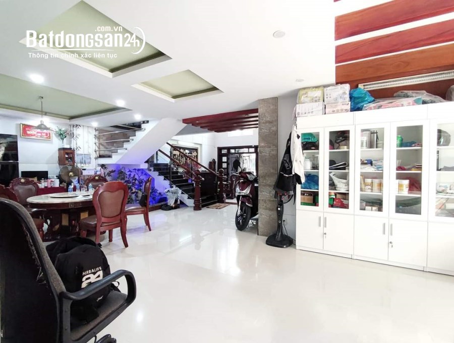 Bán Biệt Thự Siêu Víp Hoàng Bật Đạt, 188m2, Ngang 8m Nở Hậu, 4 Tầng Mới, Nhỉnh 14 Tỷ 