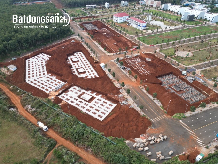 Bán lô góc 2 mặt tiền view hoa viên giá cực tốt đường Hà Huy Tập, chiết khấu cao.