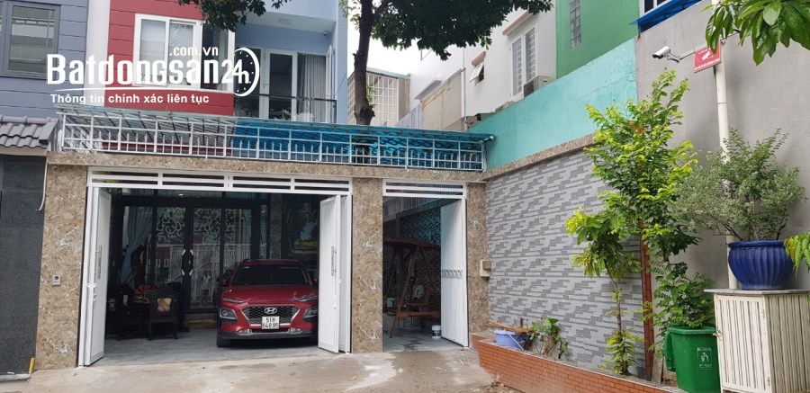 Bán nhà mặt phố Đường 339, Phường Phước Long B, TP Thủ Đức (Quận 9)