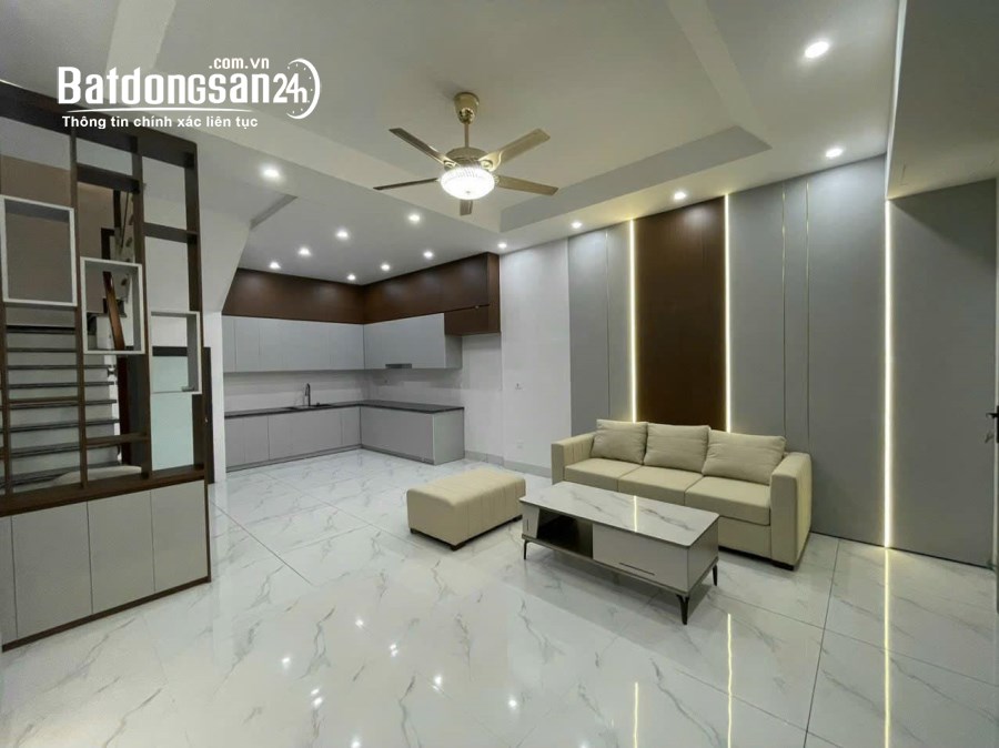 Bán nhà ngõ phố Vũ Hựu, ph Thanh Bình, TP HD, 45m2, 3 tầng, mt 5m, thiết kế hiện đại,