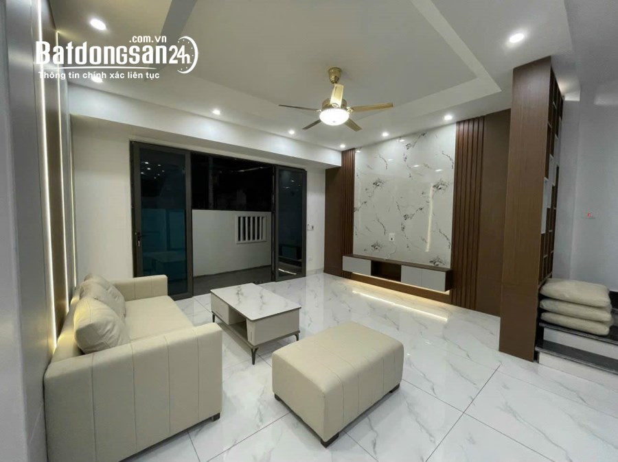 Bán nhà ngõ phố Vũ Hựu, ph Thanh Bình, TP HD, 45m2, 3 tầng, mt 5m, thiết kế hiện đại,