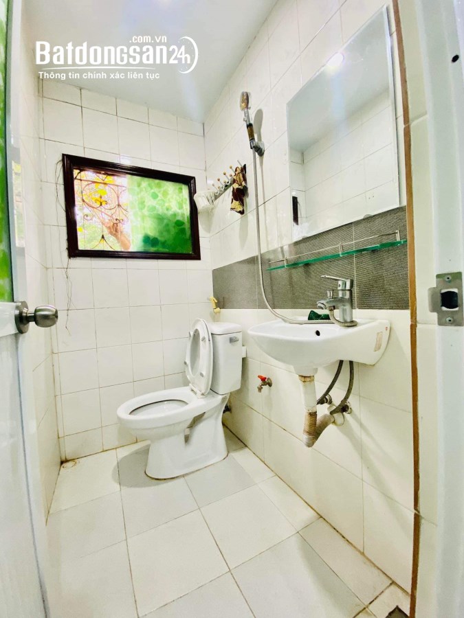 Bán căn hộ chung cư Đường Kim Liên, Phường Kim Liên, Quận Đống Đa