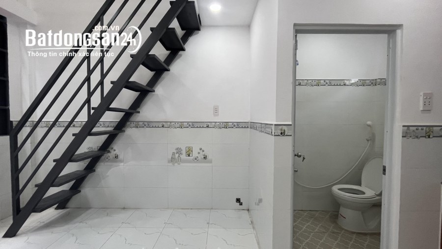 Bán nhà Xã Hưng Long, Huyện Bình Chánh
