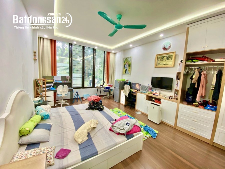 Bán nhà mặt phố Đường Hoàng Hoa Thám, Phường Bưởi, Quận Tây Hồ