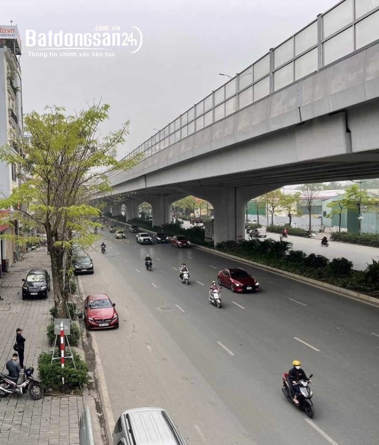 Bán nhà mặt phố Đường Phạm Văn Đồng, Phường Xuân Đỉnh, Quận Bắc Từ Liêm